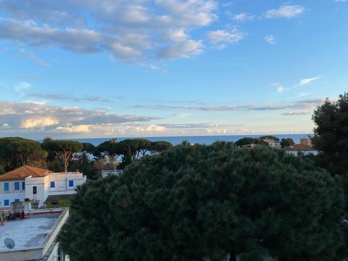 Appartamento Centrale Santa Marinella Εξωτερικό φωτογραφία