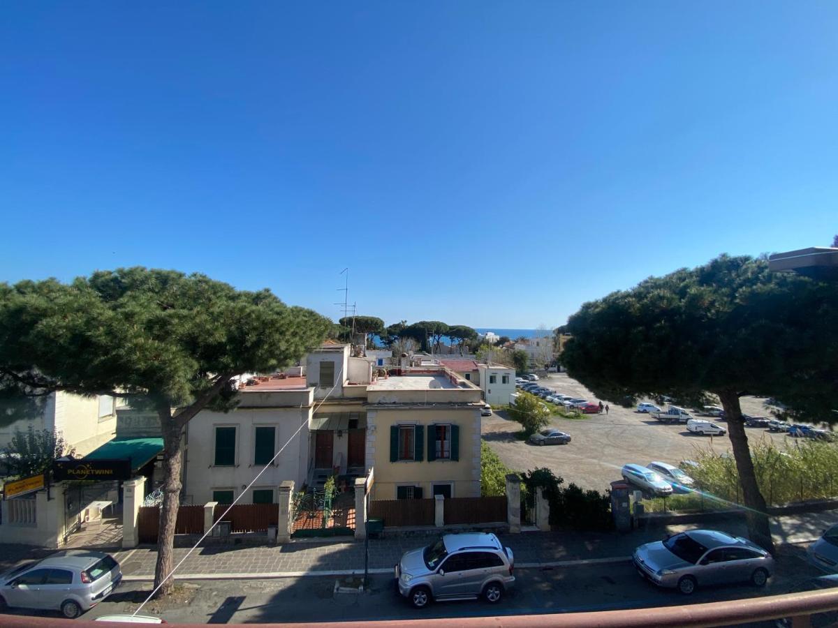 Appartamento Centrale Santa Marinella Εξωτερικό φωτογραφία