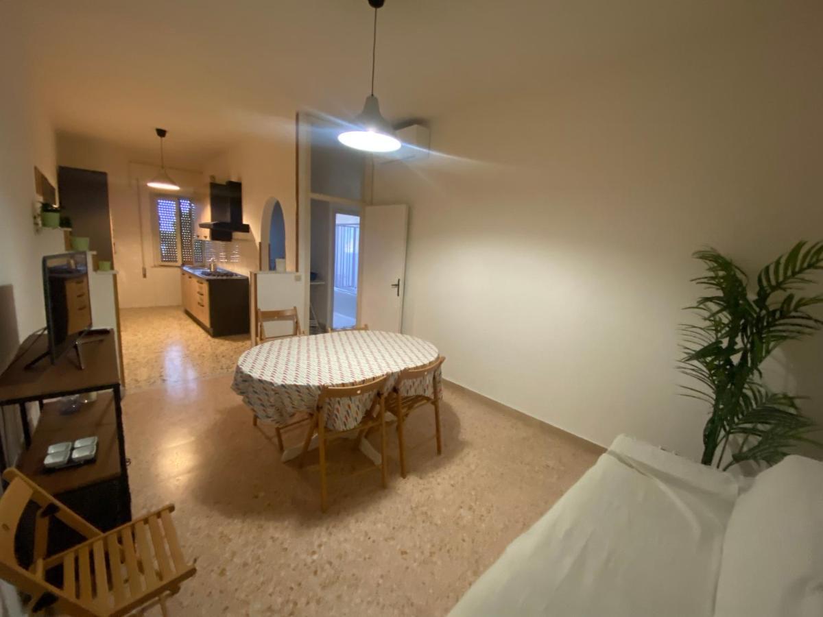 Appartamento Centrale Santa Marinella Εξωτερικό φωτογραφία