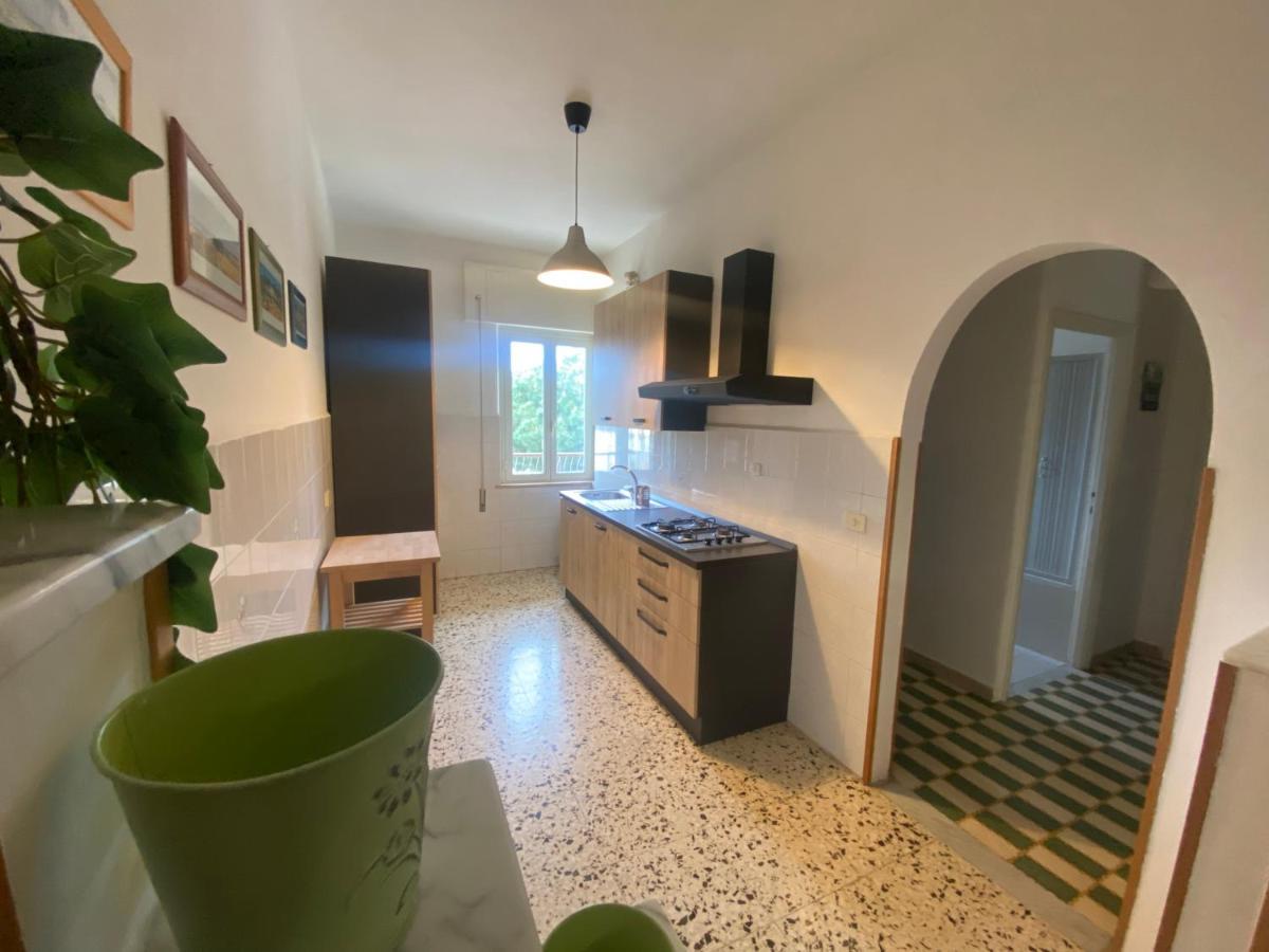 Appartamento Centrale Santa Marinella Εξωτερικό φωτογραφία